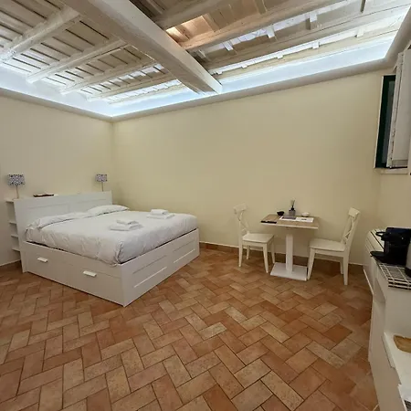 In The Heart Of Apartment Rome